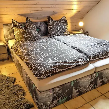 Madenburgblick Apartmán *