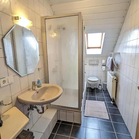 Apartment Madenburgblick Eschbach (Sudliche Weinstrasse)